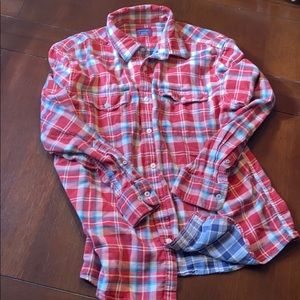 Red Flannel Untuckit shirt